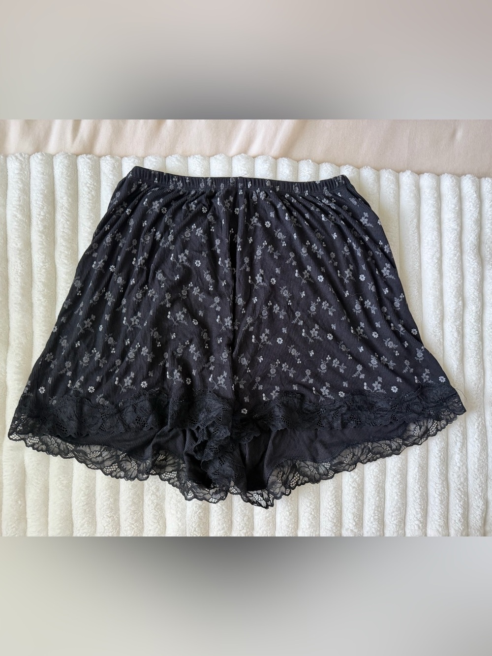 aerie Black Floral Lace-Trim Sleep Shorts